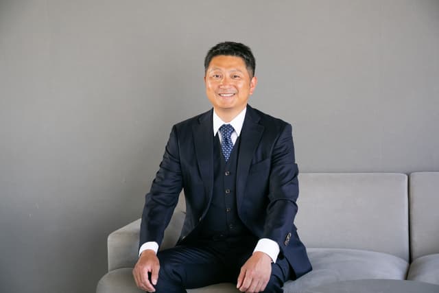 歯科医師の志を実現するために伴走し、 医院の成長と安定を支える