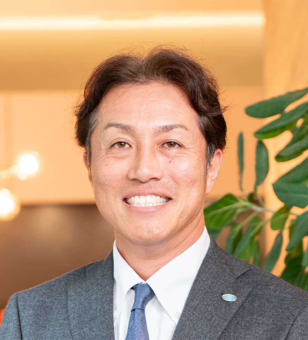 岩倉 俊浩